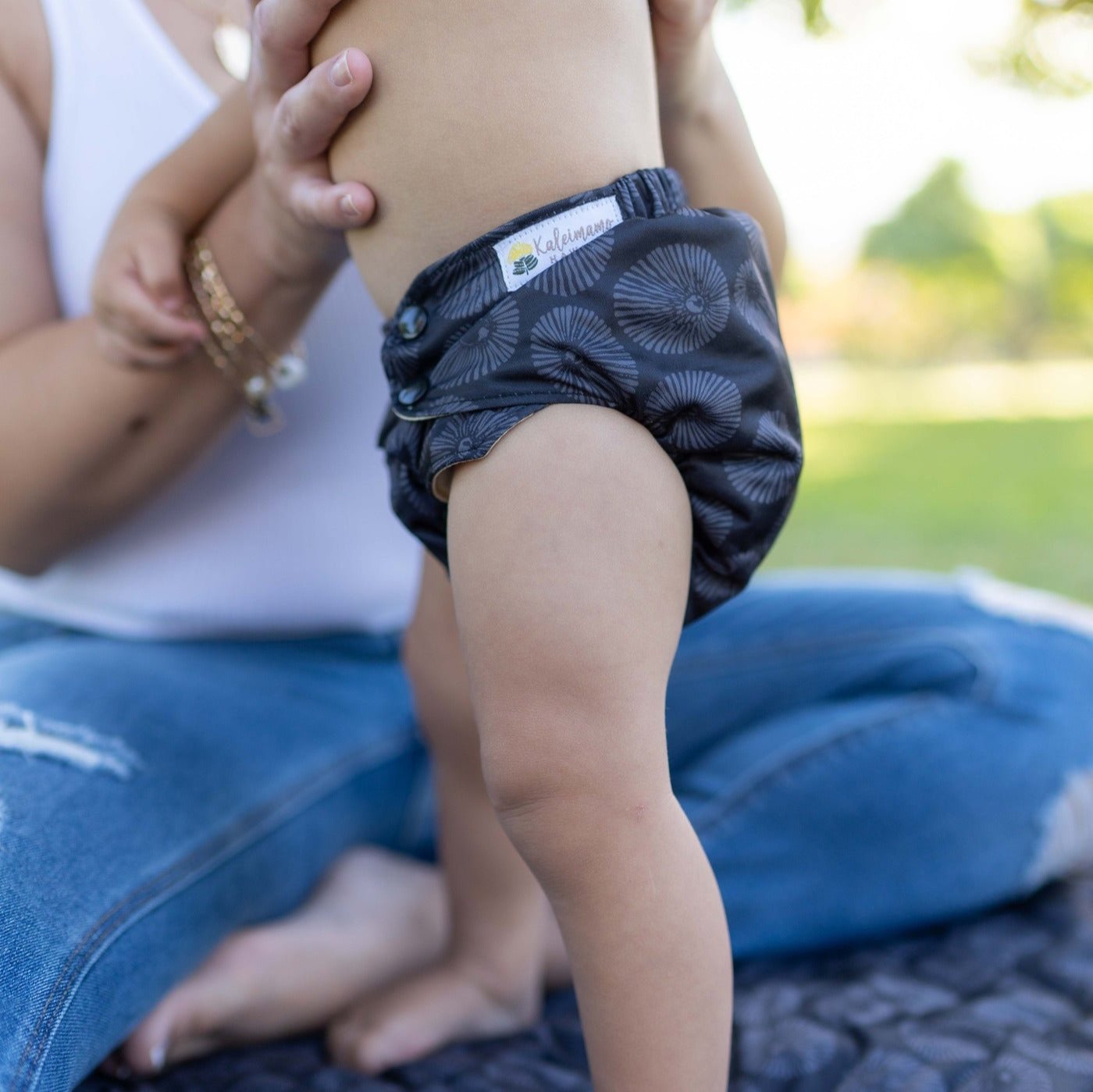 Kaiapa Paʻa (All-in-One Diaper)